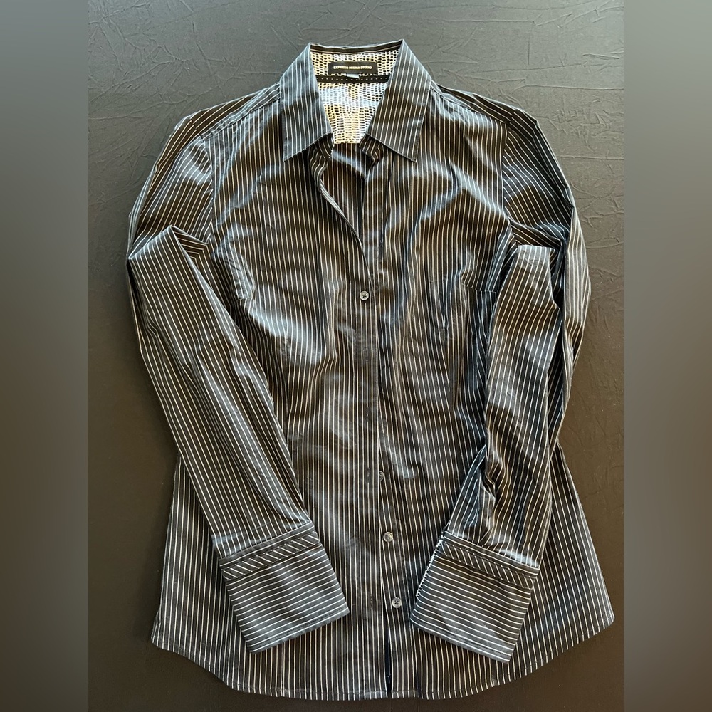 Express Long Sleeve Fitted Button Down